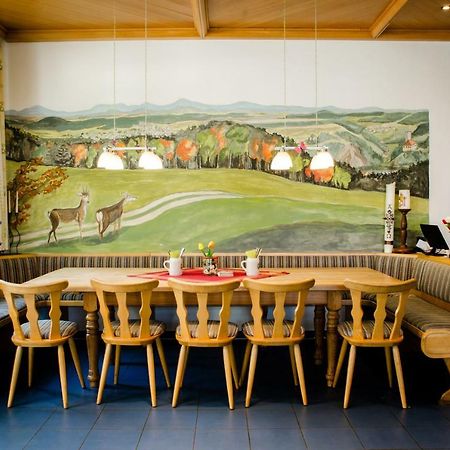 Wallfahrts-Gaststaette Heilbruennl Roding Esterno foto
